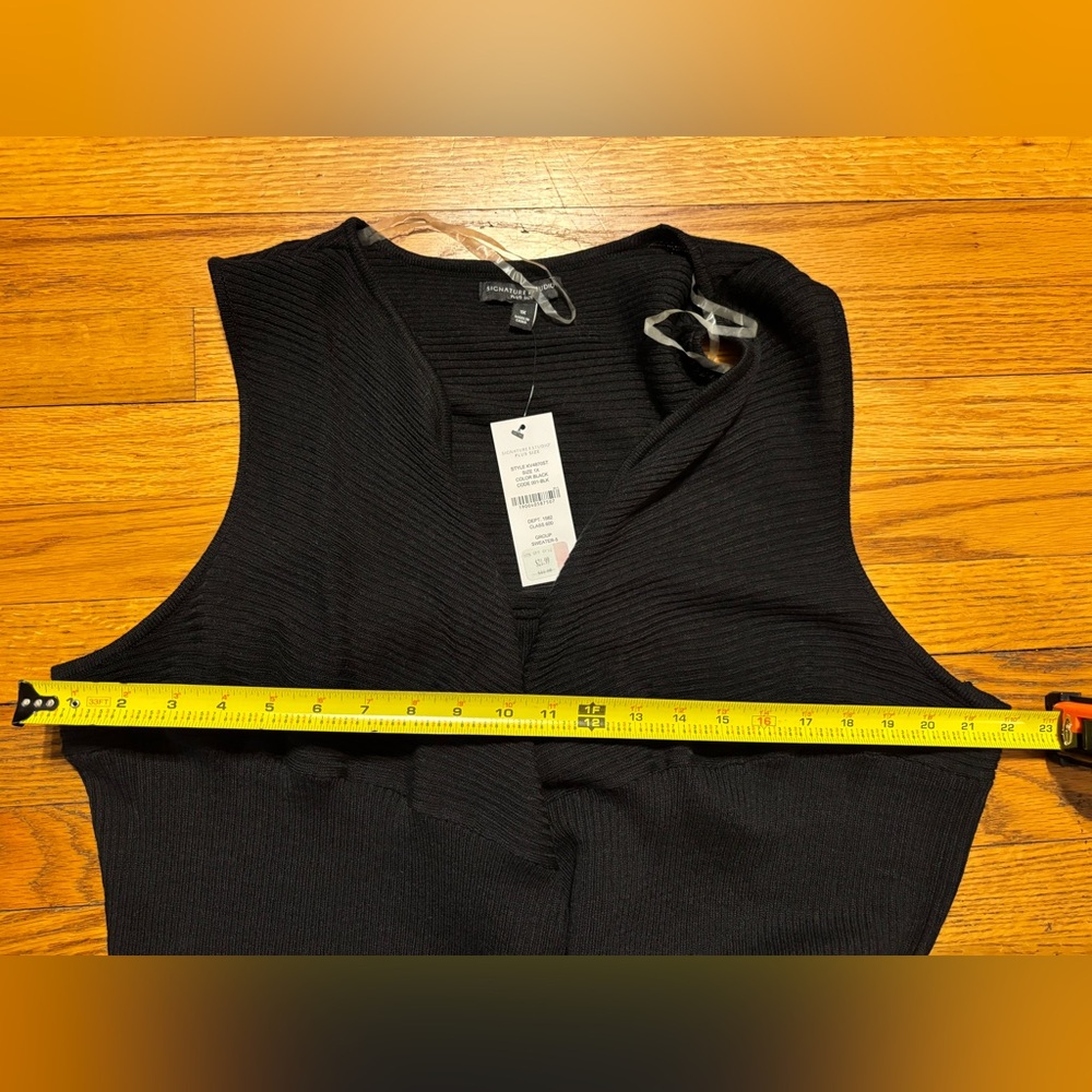 Signature Studio Black Ribbed Sweater - Picture 4 of 7